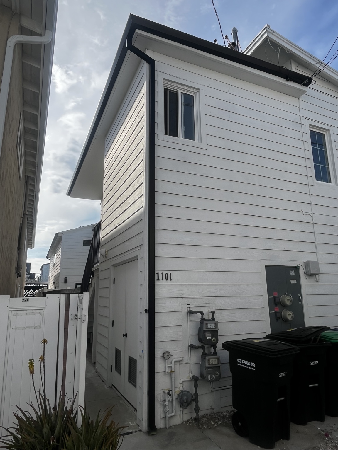Rain gutter installation project