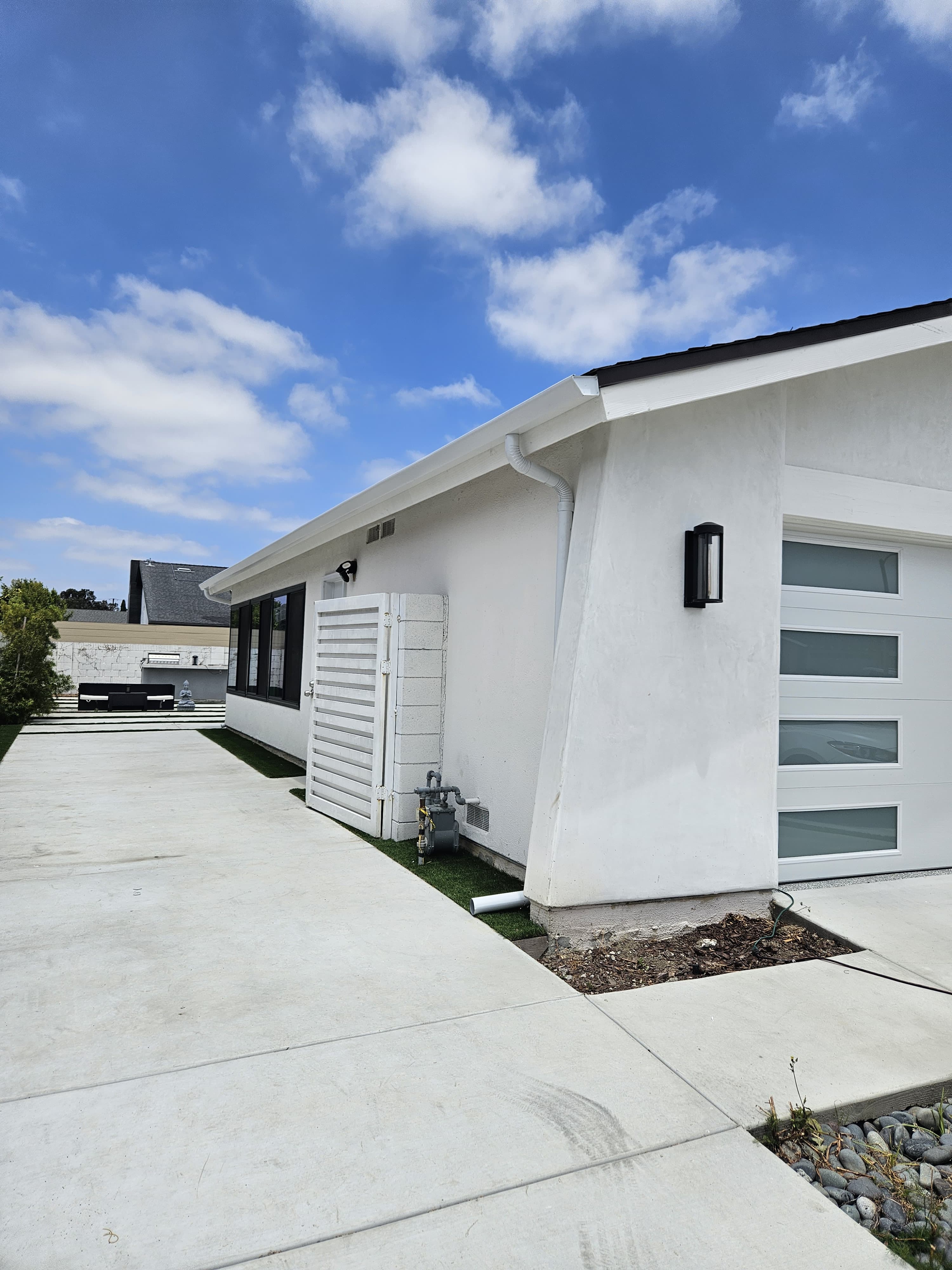 Rain gutter installation project