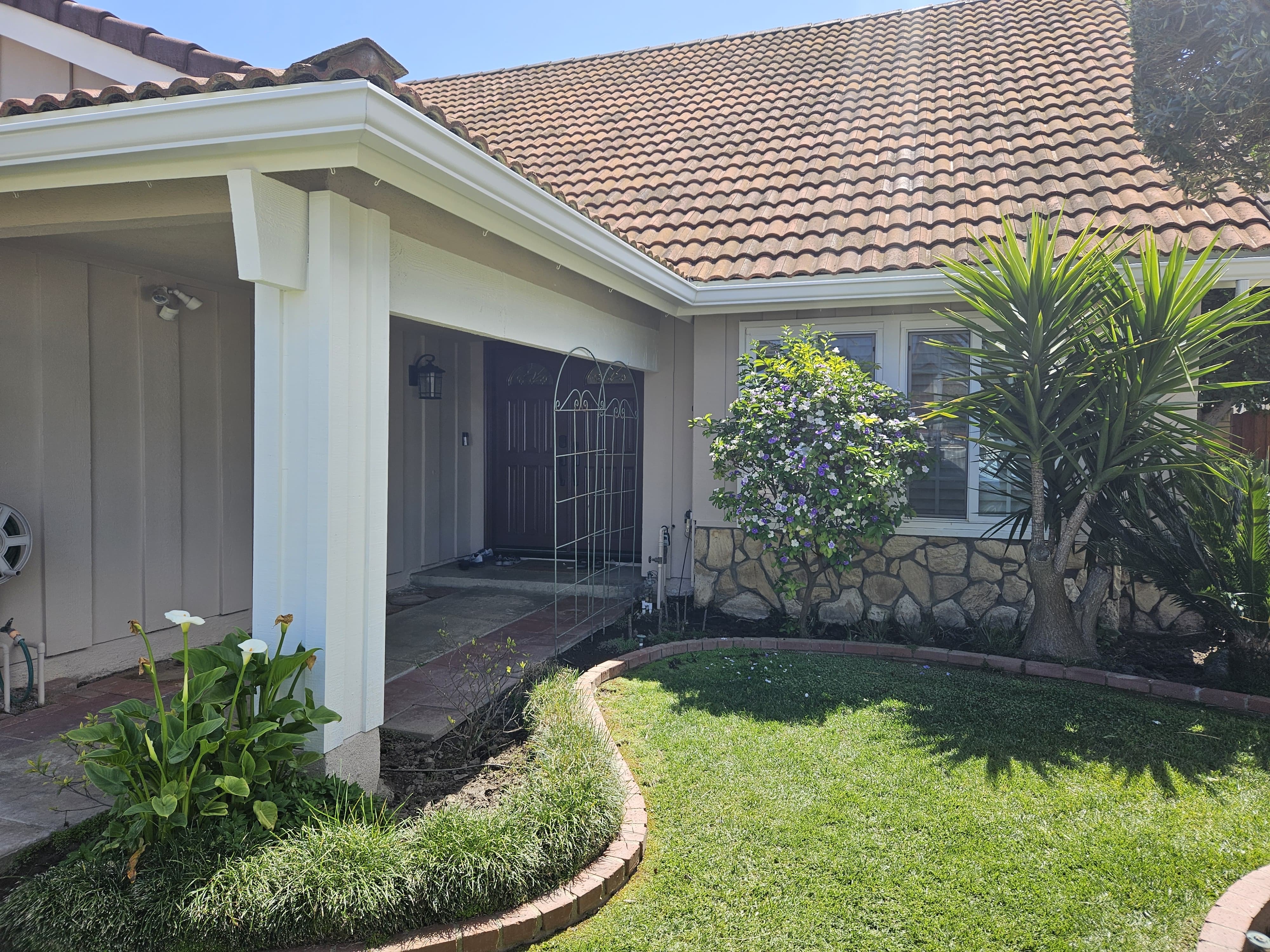 Rain gutter installation project