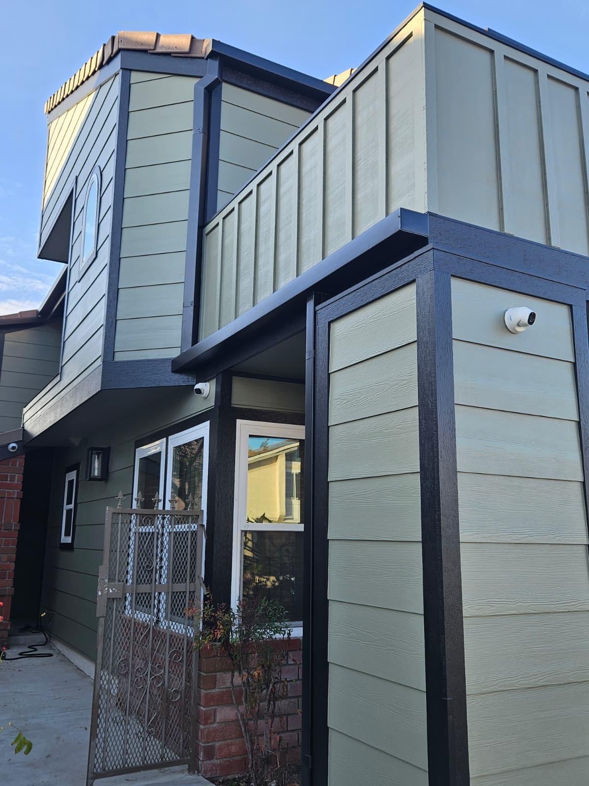 Rain gutter installation project