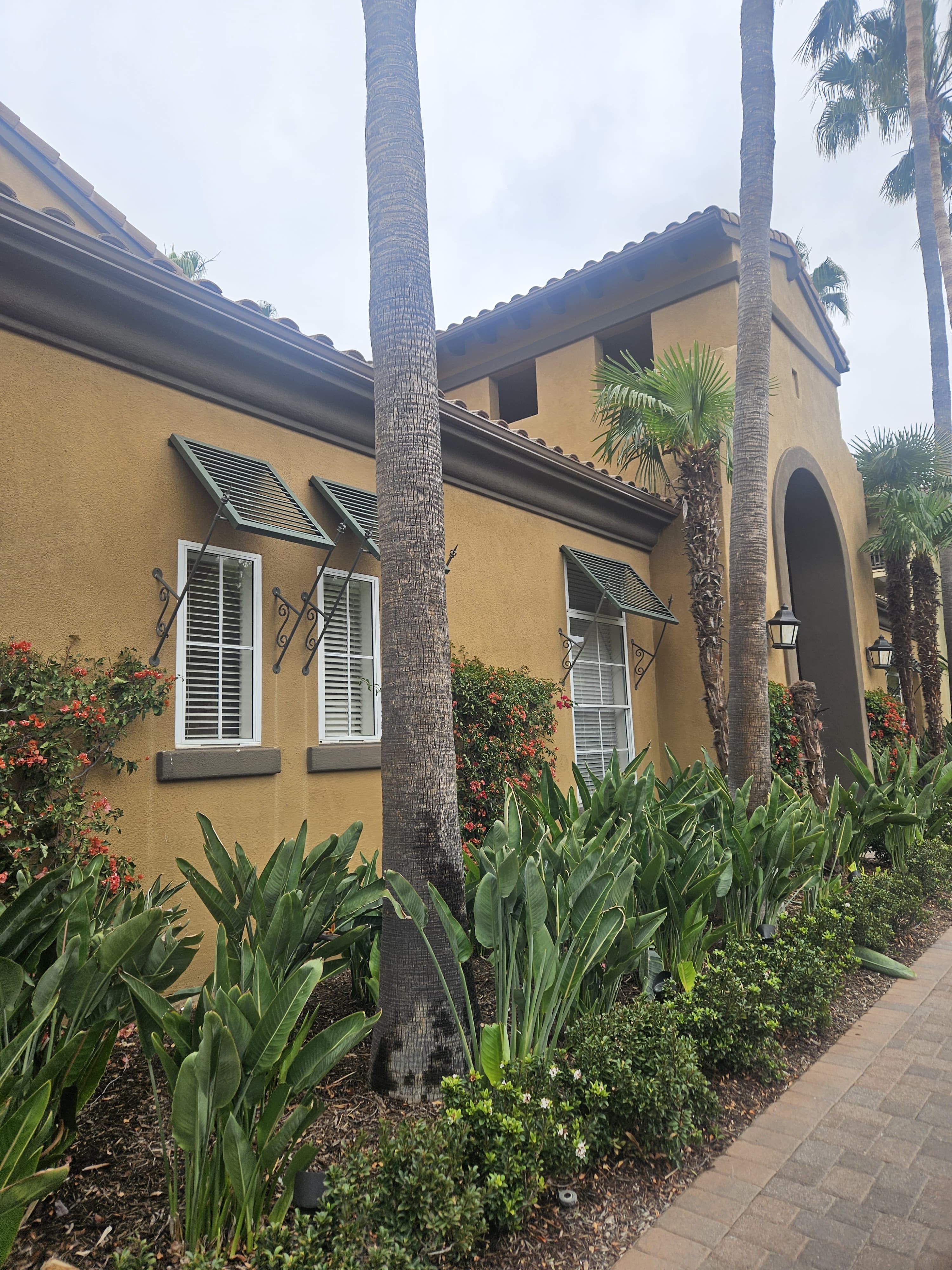 Rain gutter installation project