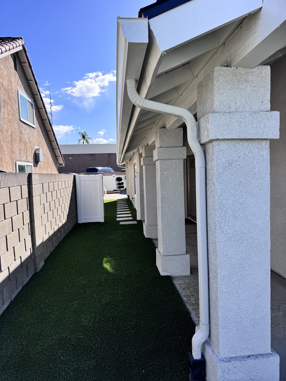 Rain gutter installation project